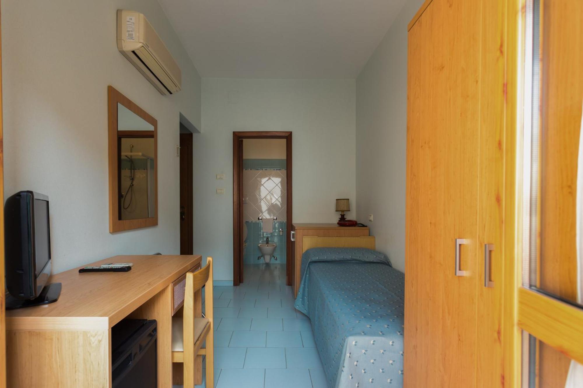 Hotel Jollino Pineto Εξωτερικό φωτογραφία